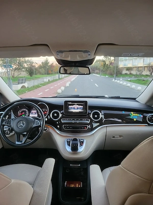 Mercedes V class 250 4-matic avangarde extralong 20.09.2017 primul proprietar Autoklass Constanța  - imagine 2