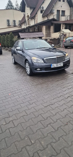 se vinde un C Class  - imagine 4