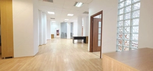 Spatiu comercial 350 mp - pozitie excelenta in zona Turda, sector 1!