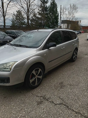Ford Focus  - imagine 5