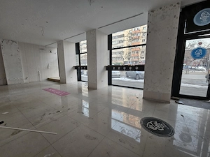 Spațiu comercial 78 mp (reprezentant proprietar)    vitrină stradală, ideal cabinete și servicii