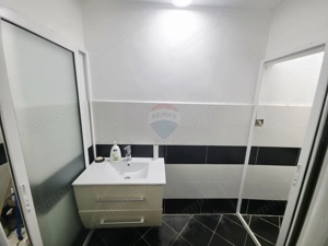 Spațiu comercial de 68mp de vânzare în zona Central/ sau inchiriere - imagine 11