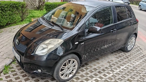 Toyota yaris 2008 1.4 D  - imagine 2