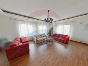 Vilă cu 6 camere de vânzare, strada Făget. - imagine 4