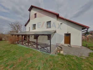 Vilă cu 6 camere de vânzare, strada Făget. - imagine 2