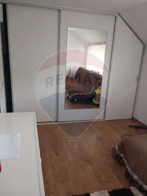 Casă / Vilă cu 7 camere de vânzare - imagine 11