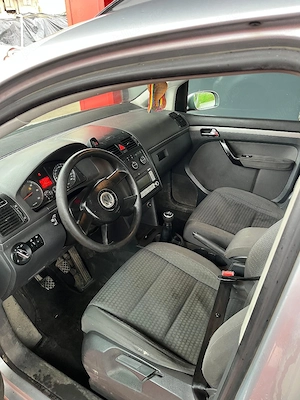 Vând vw touran . - imagine 6