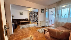 Apartament cu 3 camere de vanzare, boxa, zona Take Ionescu, Timisoara - imagine 2