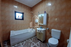 Casa individuala, zona Parneava - imagine 4