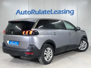 Peugeot 5008 - imagine 3