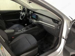 Skoda Octavia - imagine 9