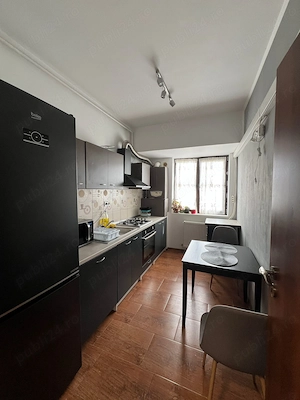 Apartament zona Lujerului, 2 camere, decomandat