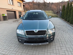 Skoda Octavia Scout 4x4 Xenon Carlig Climatronic 2.0 Diesel - imagine 4