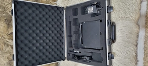 Vând ShureGLXD4 wireless , cu SM58A