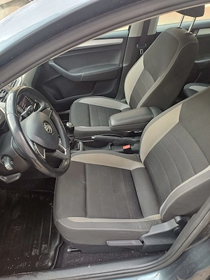 Vanzare SKODA Rapid 69.000 km - imagine 5