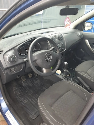 dacia sandero 0.9 benzina  - imagine 4