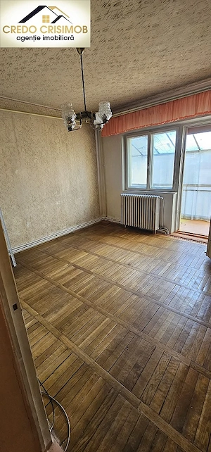 Vand apartament 2 cam cf 1 decomandat