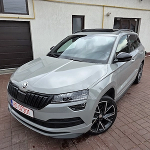 Skoda Karoq Sport Line DSG Automat 1.5 benzina 150CP Nardo Grey Cockpit Panoramic LED 07.2020 - imagine 10