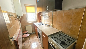 Apartament 2 camere decomandat de închiriat   zona 23 August, Str. Mioriței, Târgu Jiu - imagine 5