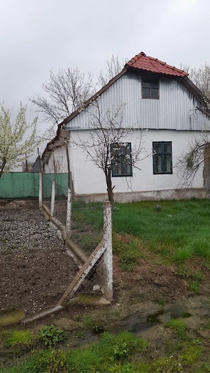 Vand teren cu casa nelocuibila - imagine 2