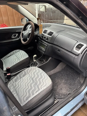 Vând Skoda Fabia  - imagine 5