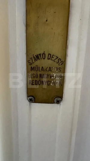 Apartament renovat complet situat in zona ultracentrala in cladire istorica - imagine 5