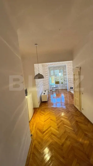 Apartament renovat complet situat in zona ultracentrala in cladire istorica - imagine 15