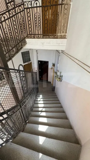 Apartament renovat complet situat in zona ultracentrala in cladire istorica - imagine 7