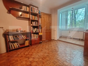 Apartament 2 camere, 49 mp, zona centrala - imagine 3