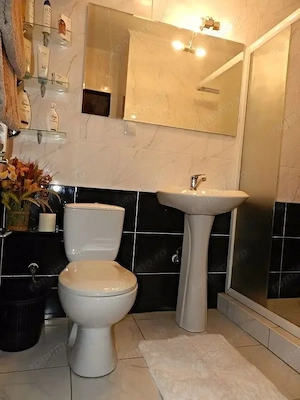 Garsoniera zona 1 Decembrie