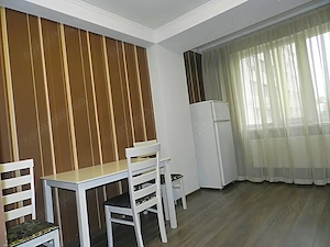  Garsoniera zona 1 Decembrie - imagine 3