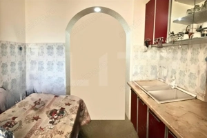 Apartament 2 camere decomandat cu balcon – zonă centrală liniștită Găești - imagine 7