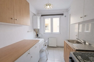 De închiriat apartament cu 2 camere pe strada Horea - imagine 8