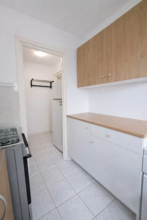 De închiriat apartament cu 2 camere pe strada Horea - imagine 7