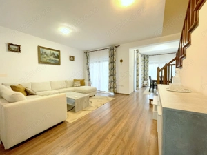 Casa tip triplex in Dumbravita - zona centrala spre padure - locatie excelenta