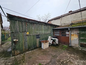 Apartament în casă cu 2 apartamente, curte comună și grădină, Calea Bogdăneștilor, comision 0% - imagine 17
