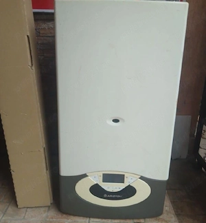 Centrala Ariston 28 kw condensare