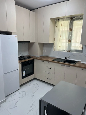 Garsoniera de inchiriat - imagine 2