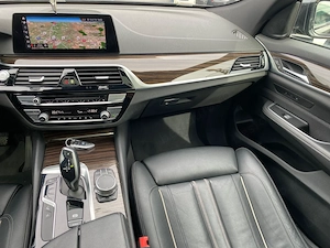 BMW Seria 6 GT 2.0 Diesel 190 CP An 2018 - imagine 13