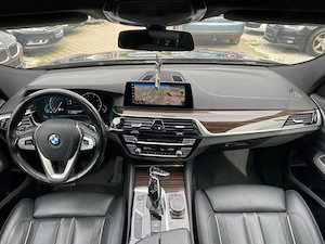BMW Seria 6 GT 2.0 Diesel 190 CP An 2018 - imagine 17