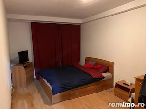 Inchiriez Garsoniera Sala Palatului