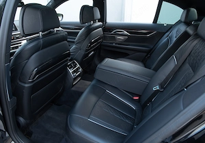 BMW Seria 7 740d xDrive MHEV - imagine 6