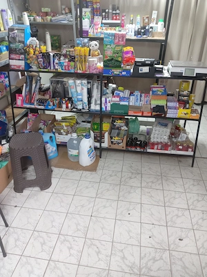 Rafturi magazin alimentar