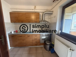 Apartament 3 Camere Decomandat Central et 1/4 - imagine 8