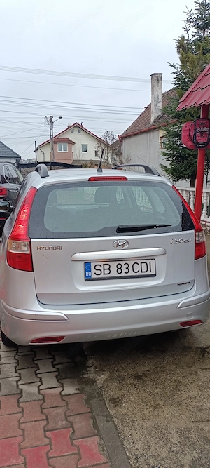Hyundai i30 CDI - imagine 7
