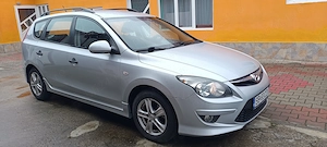 Hyundai i30 CDI - imagine 8