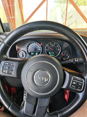 Jeep Wrangler Rubicon JKU - imagine 3