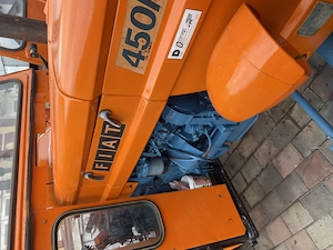 Tractoare de vânzare  2 buc Fiat 450 și IH 855 S - imagine 2