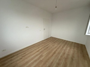 Bloc nou. Etaj intermediar. Braytim. Bucatarie inchisa - imagine 8