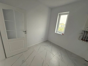 Bloc nou. Etaj intermediar. Braytim. Bucatarie inchisa - imagine 11